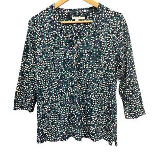 Chico's Tee Women's Size Medium 3/4 Sleeves V-Neck T-Shirt